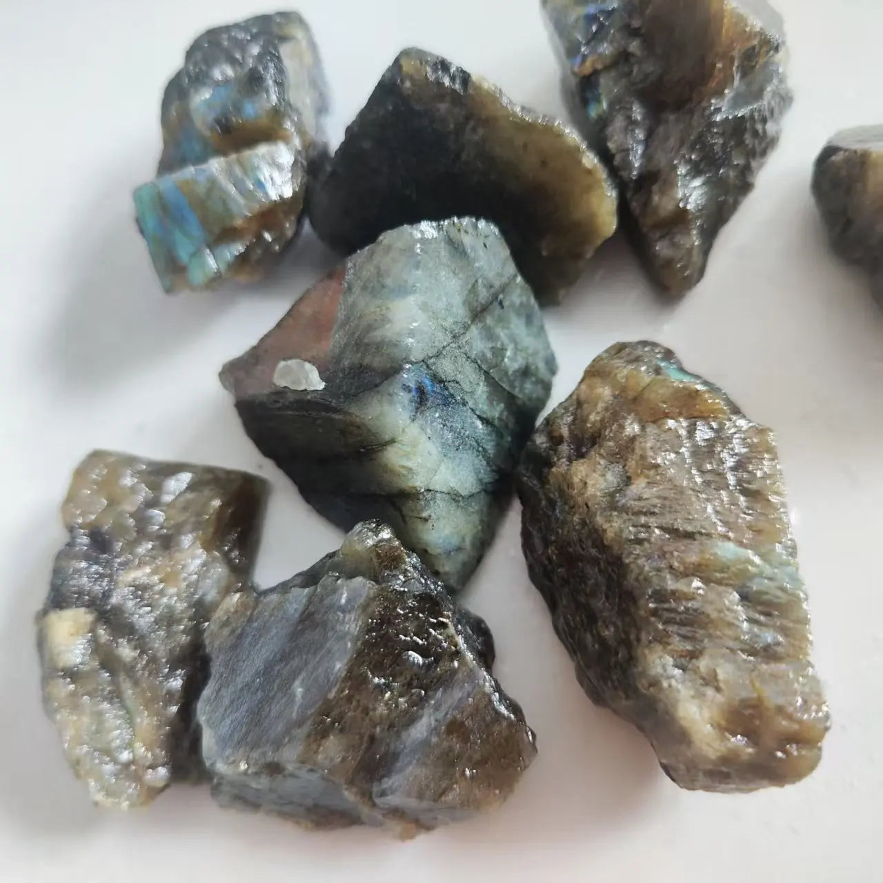 Natural Raw Labradorite Stone Reiki Healing Rough Crystal Raw Stone Mineral Specimens Ornament Home Decoration Stone